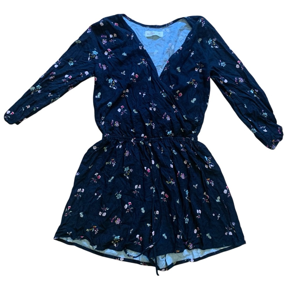 Hollister 3/4 sleeve floral romper size XS NWT - Picture 2 of 6
